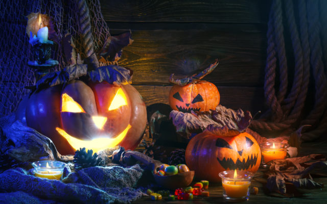 The Best Places That Celebrate Halloween Across the U.S.